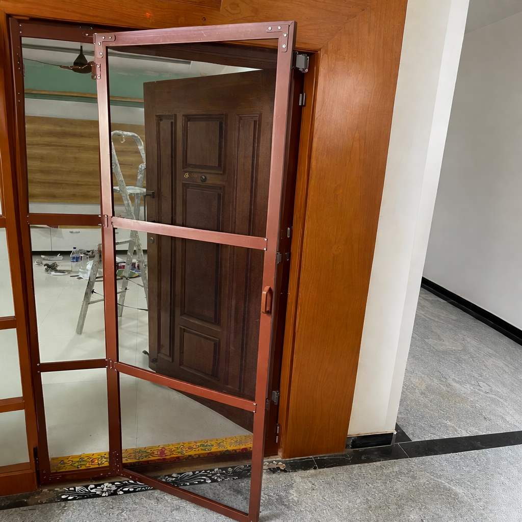 Pleated sliding mesh system